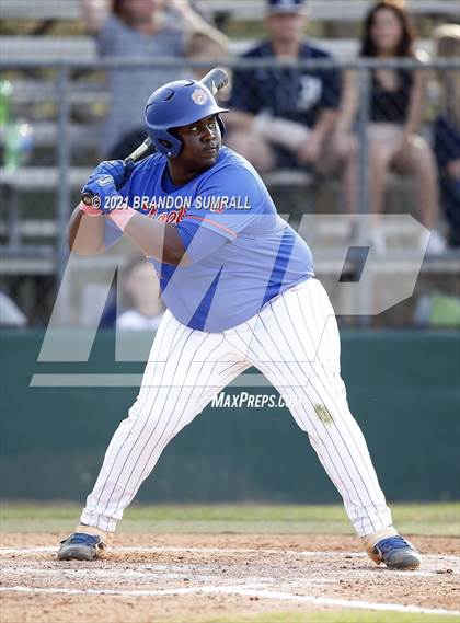 Thumbnail 2 in Chilton County vs Jemison (Chilton County Tournament) photogallery.