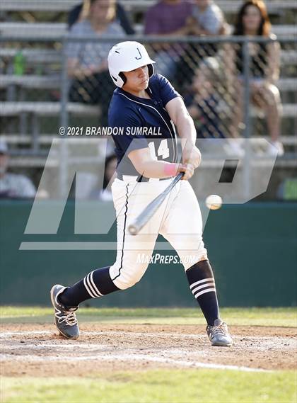 Thumbnail 3 in Chilton County vs Jemison (Chilton County Tournament) photogallery.