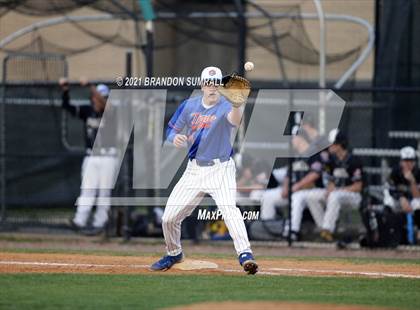 Thumbnail 2 in Chilton County vs Jemison (Chilton County Tournament) photogallery.