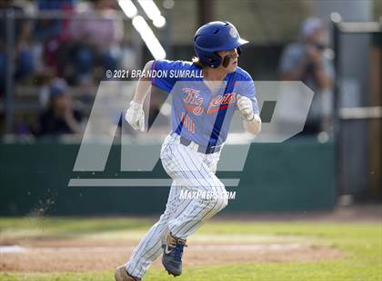 Thumbnail 3 in Chilton County vs Jemison (Chilton County Tournament) photogallery.