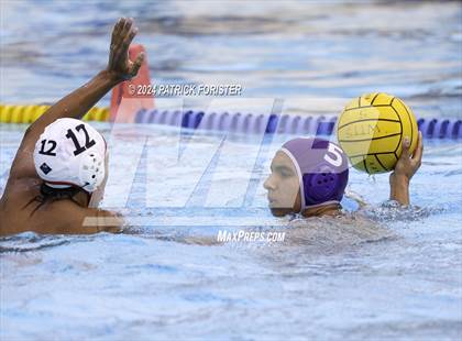 Thumbnail 1 in Taft @ Warren photogallery.