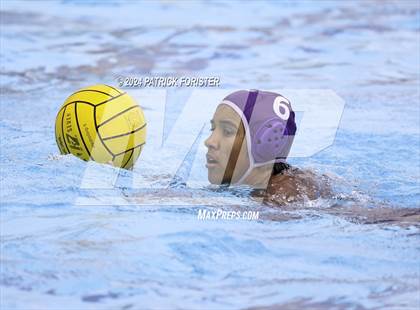 Thumbnail 3 in Taft @ Warren photogallery.