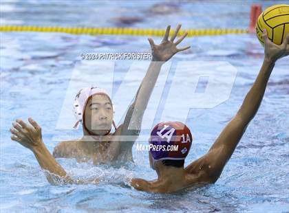 Thumbnail 2 in Taft @ Warren photogallery.