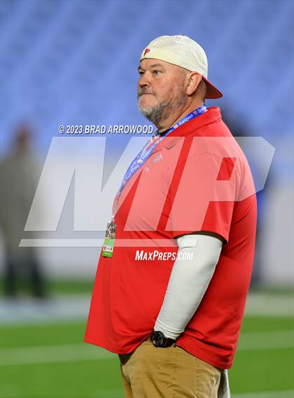 Thumbnail 3 in Seventy-First vs Hickory (NCHSAA 3A Finals) photogallery.