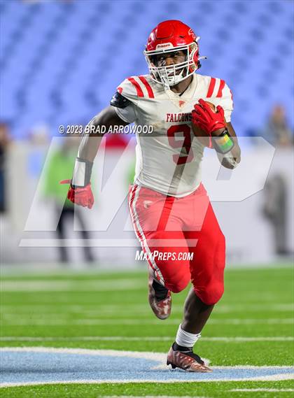 Thumbnail 2 in Seventy-First vs Hickory (NCHSAA 3A Finals) photogallery.
