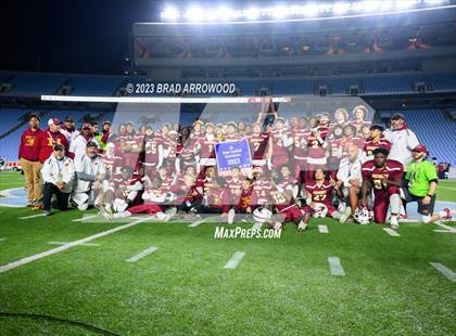 Thumbnail 2 in Seventy-First vs Hickory (NCHSAA 3A Finals) photogallery.