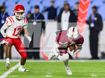 Thumbnail 2 in Seventy-First vs Hickory (NCHSAA 3A Finals) photogallery.