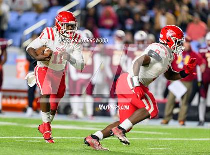 Thumbnail 3 in Seventy-First vs Hickory (NCHSAA 3A Finals) photogallery.
