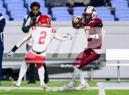 Thumbnail 2 in Seventy-First vs Hickory (NCHSAA 3A Finals) photogallery.