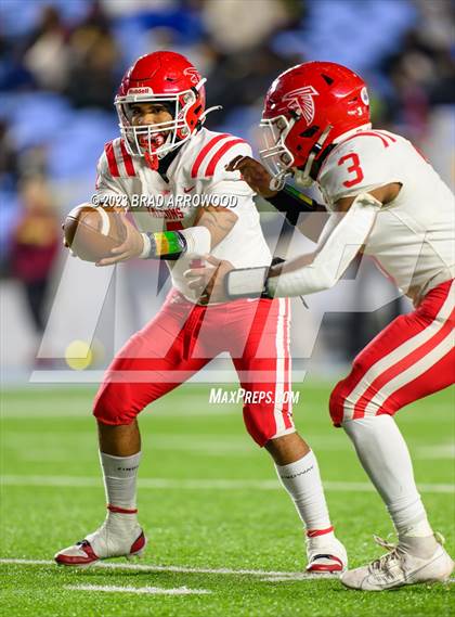 Thumbnail 2 in Seventy-First vs Hickory (NCHSAA 3A Finals) photogallery.
