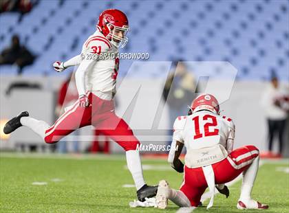 Thumbnail 3 in Seventy-First vs Hickory (NCHSAA 3A Finals) photogallery.