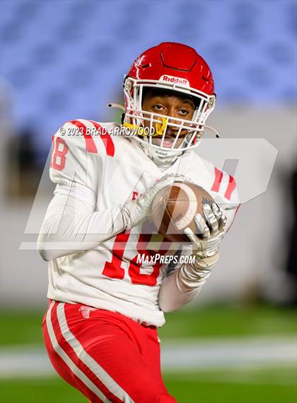 Thumbnail 1 in Seventy-First vs Hickory (NCHSAA 3A Finals) photogallery.
