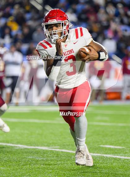 Thumbnail 2 in Seventy-First vs Hickory (NCHSAA 3A Finals) photogallery.