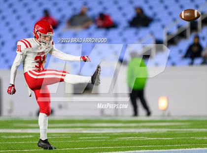 Thumbnail 2 in Seventy-First vs Hickory (NCHSAA 3A Finals) photogallery.