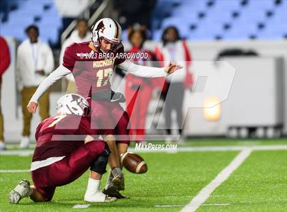 Thumbnail 1 in Seventy-First vs Hickory (NCHSAA 3A Finals) photogallery.