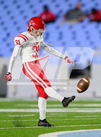Thumbnail 1 in Seventy-First vs Hickory (NCHSAA 3A Finals) photogallery.