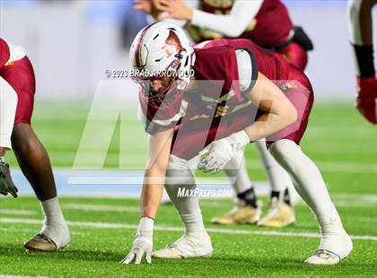 Thumbnail 3 in Seventy-First vs Hickory (NCHSAA 3A Finals) photogallery.