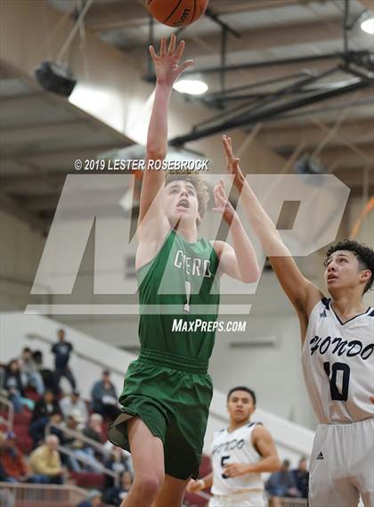 Thumbnail 1 in Hondo vs. Cuero (UIL 3A Bi-District Playoffs) photogallery.