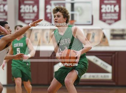 Thumbnail 1 in Hondo vs. Cuero (UIL 3A Bi-District Playoffs) photogallery.