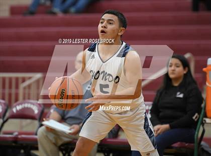 Thumbnail 3 in Hondo vs. Cuero (UIL 3A Bi-District Playoffs) photogallery.