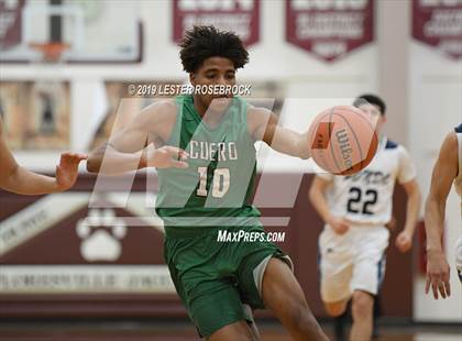 Thumbnail 3 in Hondo vs. Cuero (UIL 3A Bi-District Playoffs) photogallery.