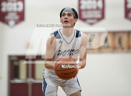 Thumbnail 2 in Hondo vs. Cuero (UIL 3A Bi-District Playoffs) photogallery.
