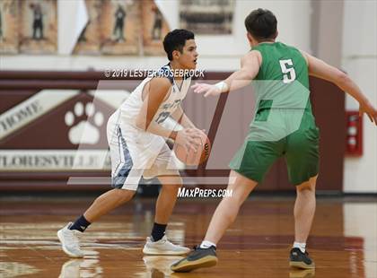 Thumbnail 2 in Hondo vs. Cuero (UIL 3A Bi-District Playoffs) photogallery.
