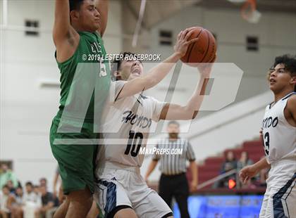 Thumbnail 3 in Hondo vs. Cuero (UIL 3A Bi-District Playoffs) photogallery.