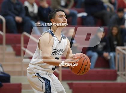 Thumbnail 1 in Hondo vs. Cuero (UIL 3A Bi-District Playoffs) photogallery.