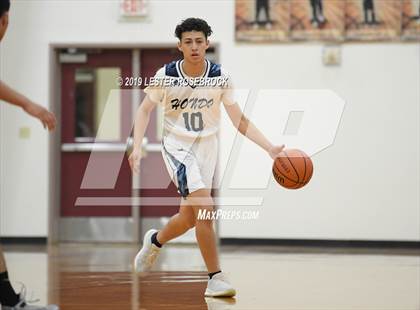 Thumbnail 3 in Hondo vs. Cuero (UIL 3A Bi-District Playoffs) photogallery.