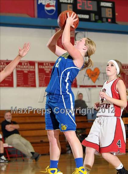 Thumbnail 2 in Pierce vs. East Nicolaus (Love of the Game Invitational) photogallery.