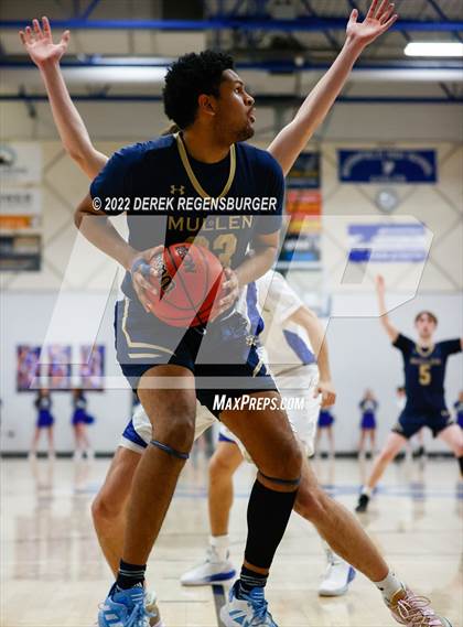 Thumbnail 1 in Mullen vs Broomfield (CHSAA 5A Playoffs Round 1) photogallery.