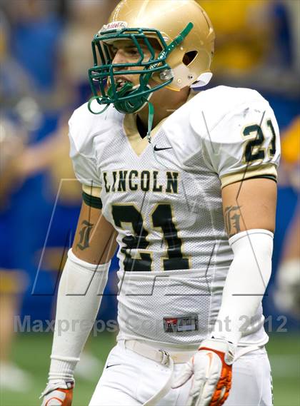 Thumbnail 3 in Lincoln vs. St. Paul photogallery.
