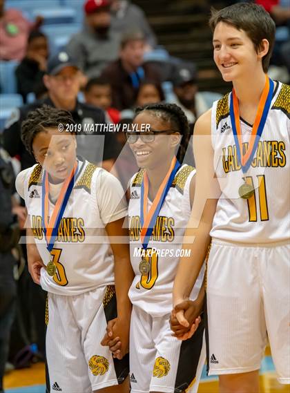 Thumbnail 1 in Pamlico County vs. East Surry (NCHSAA 1A Final) photogallery.