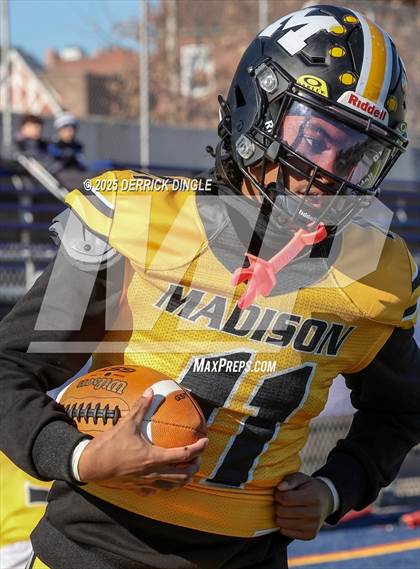 Thumbnail 1 in Frank J. Macchiarola vs. Madison (PSAL 3A Final) photogallery.