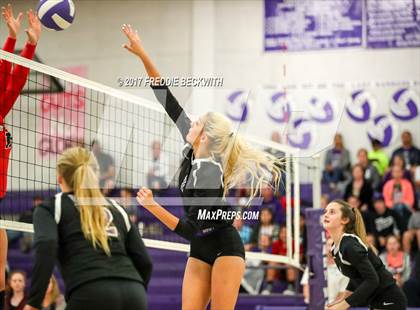 Thumbnail 2 in Melissa @ Bonham photogallery.