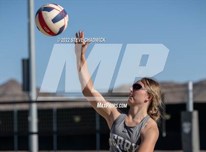 Thumbnail 1 in Perry vs Hamilton @ Casteel photogallery.
