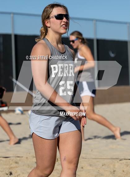 Thumbnail 1 in Perry vs Hamilton @ Casteel photogallery.