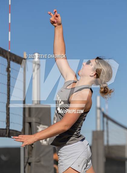 Thumbnail 1 in Perry vs Hamilton @ Casteel photogallery.