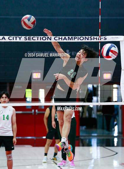 Thumbnail 3 in Chatsworth vs Eagle Rock (CIF LAS Open DivisionFinal) photogallery.