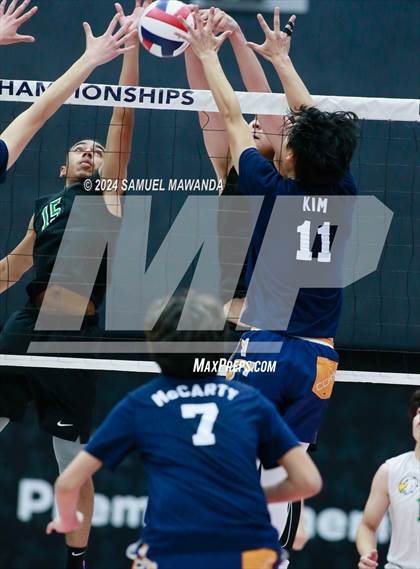 Thumbnail 3 in Chatsworth vs Eagle Rock (CIF LAS Open DivisionFinal) photogallery.