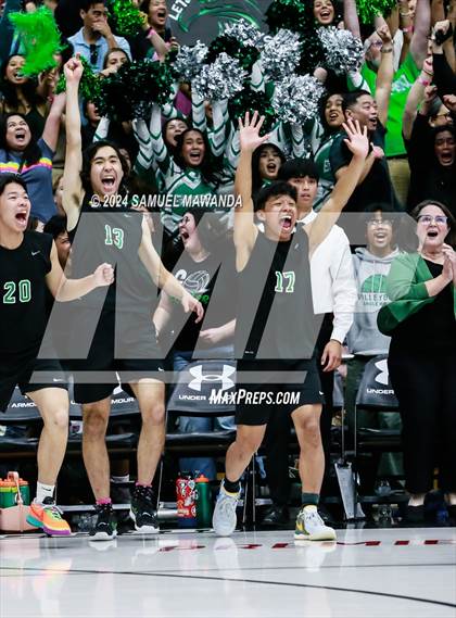 Thumbnail 2 in Chatsworth vs Eagle Rock (CIF LAS Open DivisionFinal) photogallery.