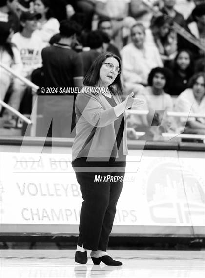 Thumbnail 3 in Chatsworth vs Eagle Rock (CIF LAS Open DivisionFinal) photogallery.