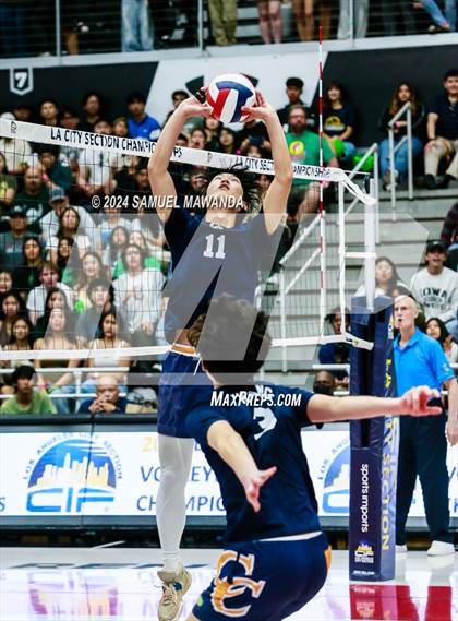 Thumbnail 2 in Chatsworth vs Eagle Rock (CIF LAS Open DivisionFinal) photogallery.