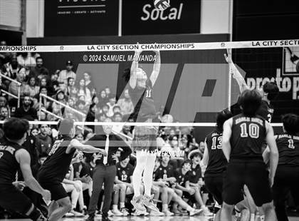 Thumbnail 2 in Chatsworth vs Eagle Rock (CIF LAS Open DivisionFinal) photogallery.