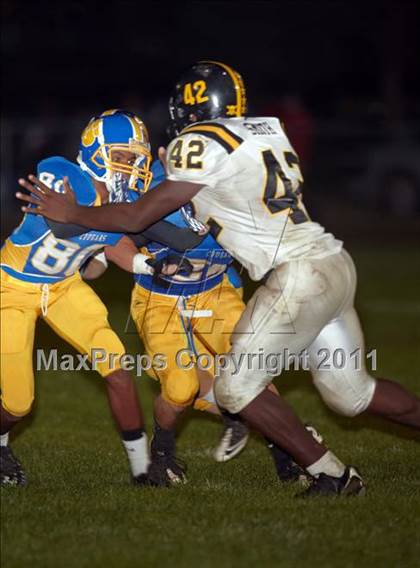 Thumbnail 3 in Rio Linda @ Del Campo photogallery.