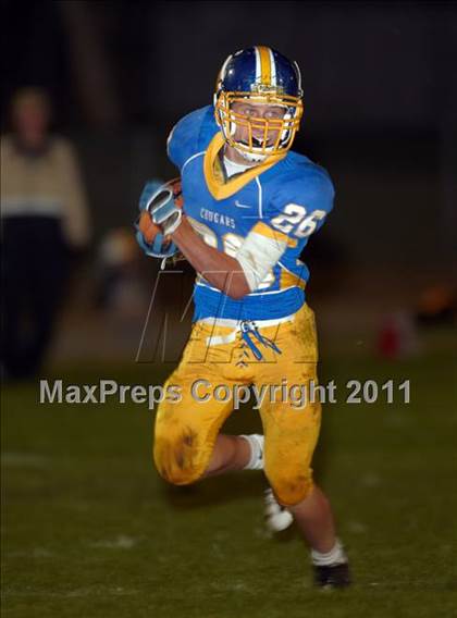 Thumbnail 2 in Rio Linda @ Del Campo photogallery.