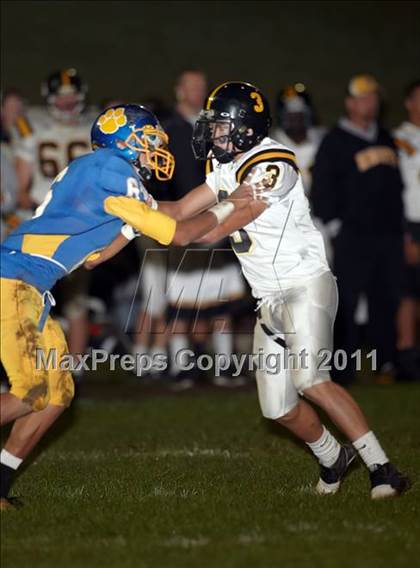 Thumbnail 3 in Rio Linda @ Del Campo photogallery.
