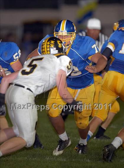 Thumbnail 3 in Rio Linda @ Del Campo photogallery.