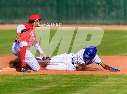 Thumbnail 2 in Tucson High Magnet School @ Dobson photogallery.